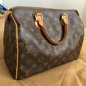 Louis Vuitton Speedy bag